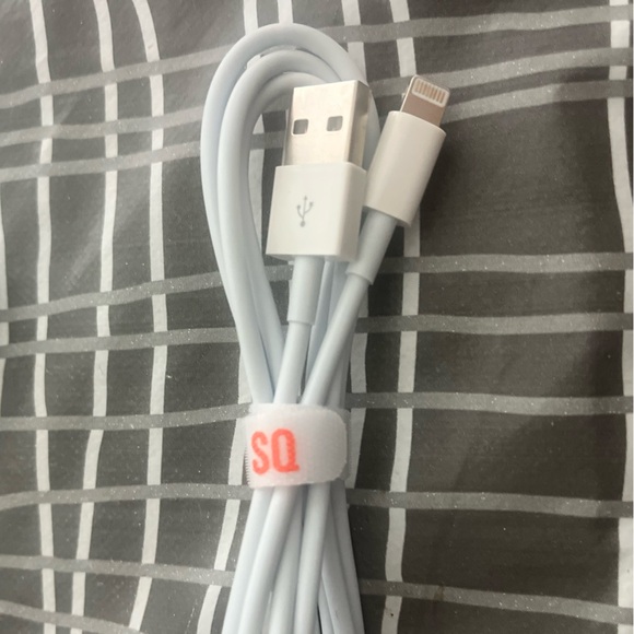 4 pk 3 ft Lightning to USB Charging Cable for iPhone - Picture 3 of 3